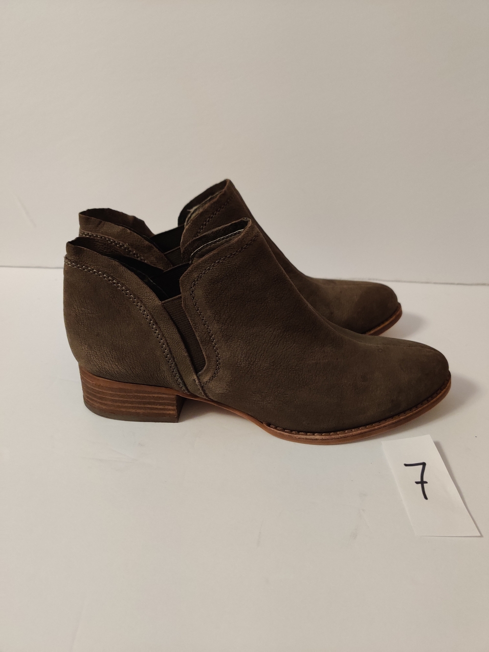Vince Camito Suede Bootie Brown Ankle Booties 8.5